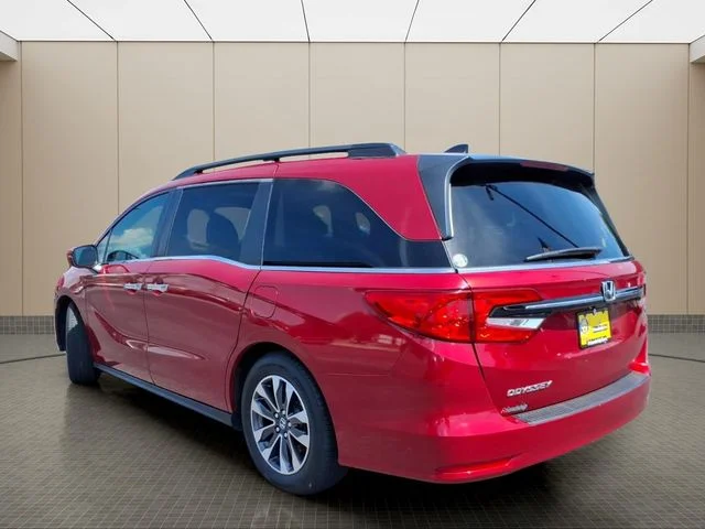 Used 2022 Red Honda EX-L image 4