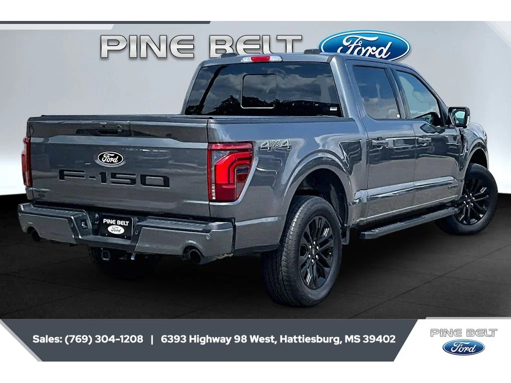 Used 2025 GRAY Ford Lariat image 11