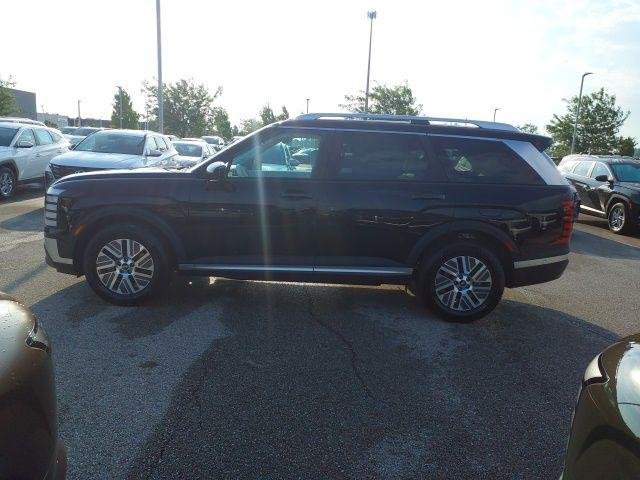 New 2026 Abyss Black Hyundai Blue SEL Premium image 1