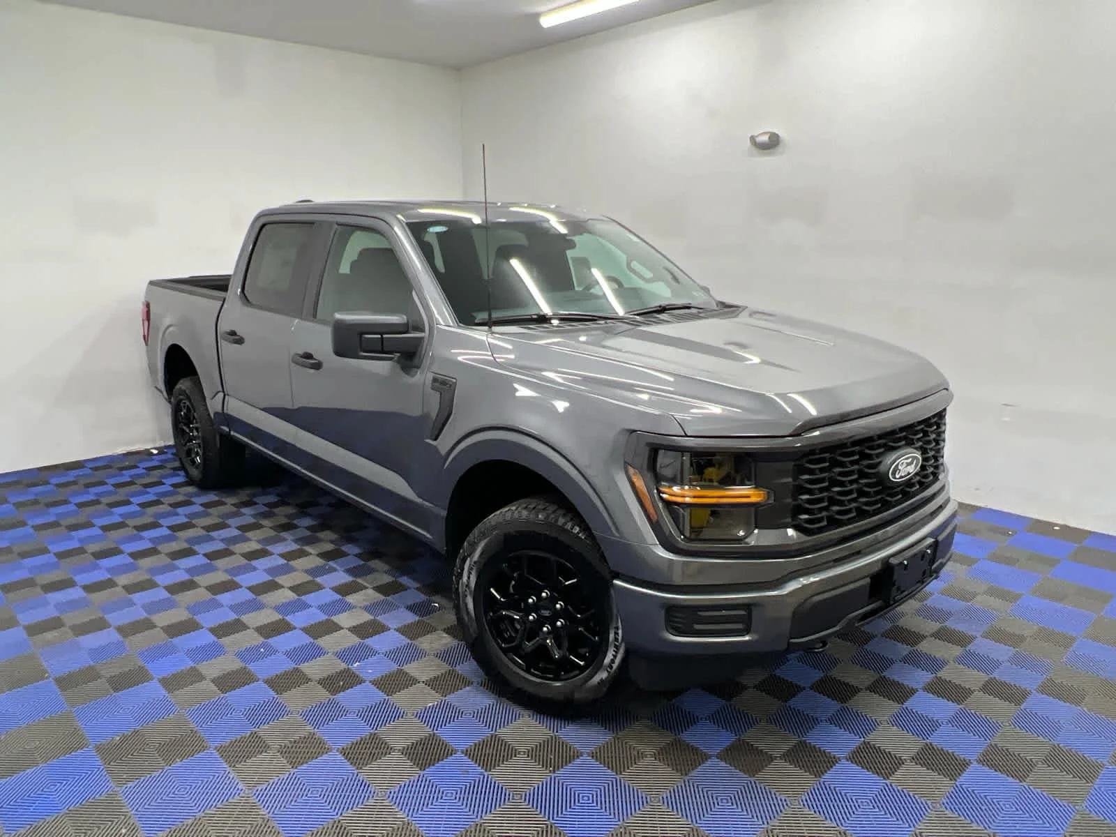 New 2026 Carbonized Gray Metallic Ford STX 4WD Supercrew 5.5 Box image 25