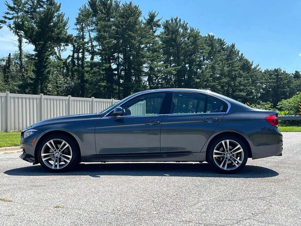 Used 2018 Mineral Grey Metallic BMW 330i xDrive image 4