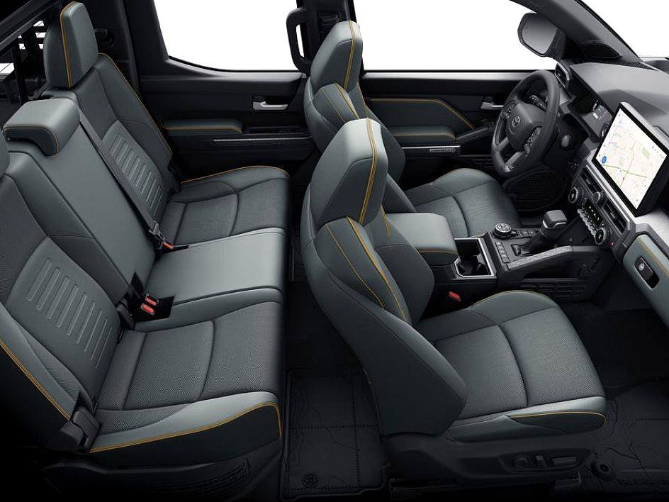 New 2025 Celestial Silver M Toyota Trailhunter image 36