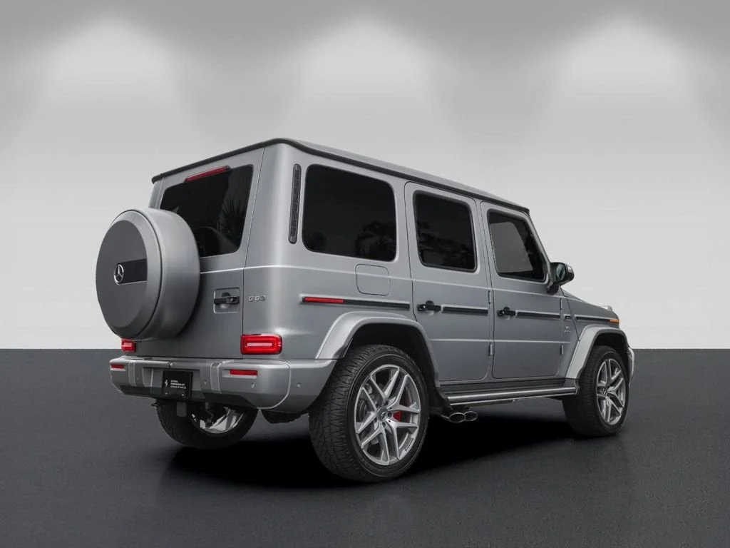 Used 2026 MANUFAKTUR Platinum Magno Mercedes-Benz G 63 AMG® image 3