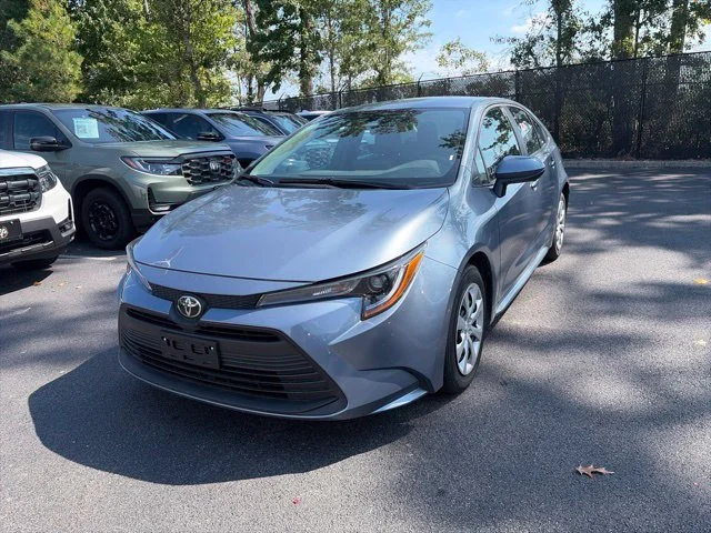 Used 2026 Celestite Toyota LE image 2