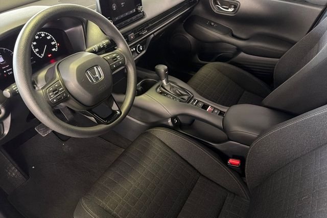 Used 2023 Platinum White Pearl Honda LX image 14