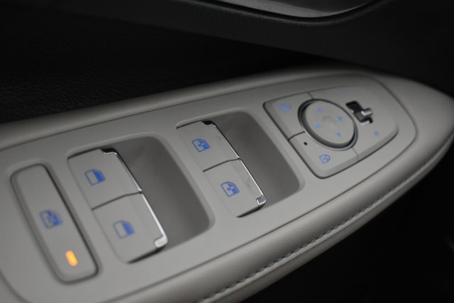 2023 Hyundai Sonata Limited - Photo 32