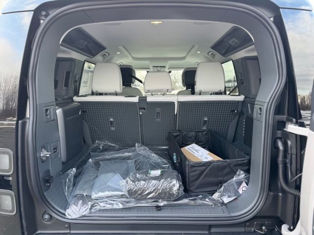 New 2026 Borasco Grey Land Rover X-Dynamic SE image 10