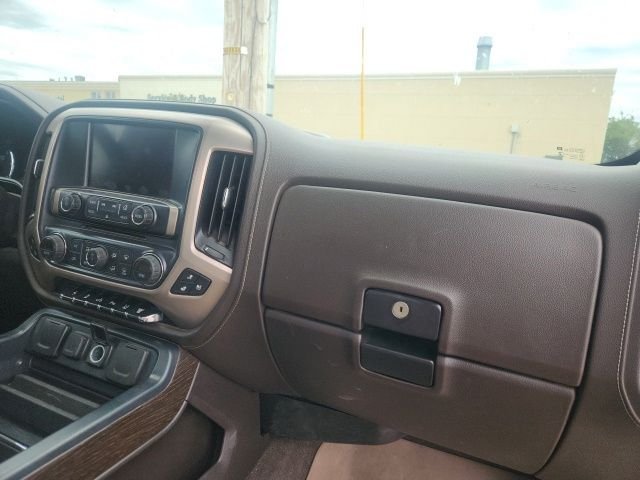 Used 2018 Black GMC Denali image 2