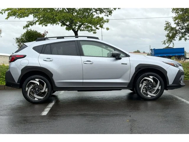 New 2026 ICE SILVER METALLIC Subaru Limited Hybrid image 3