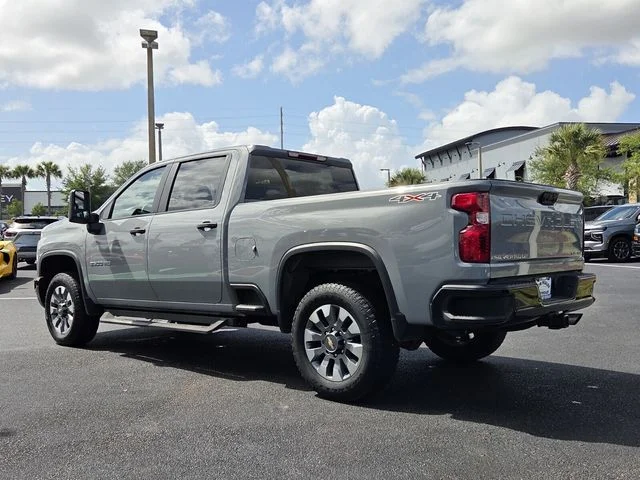 Used 2025 Gray Chevrolet Custom image 4