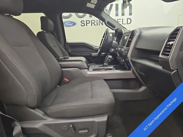 Used 2020 Agate Black Metallic Ford XLT image 10