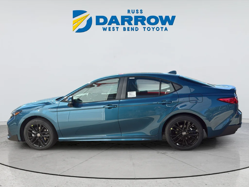New 2026 Green Toyota SE ALL WHEEL DRIVE image 2
