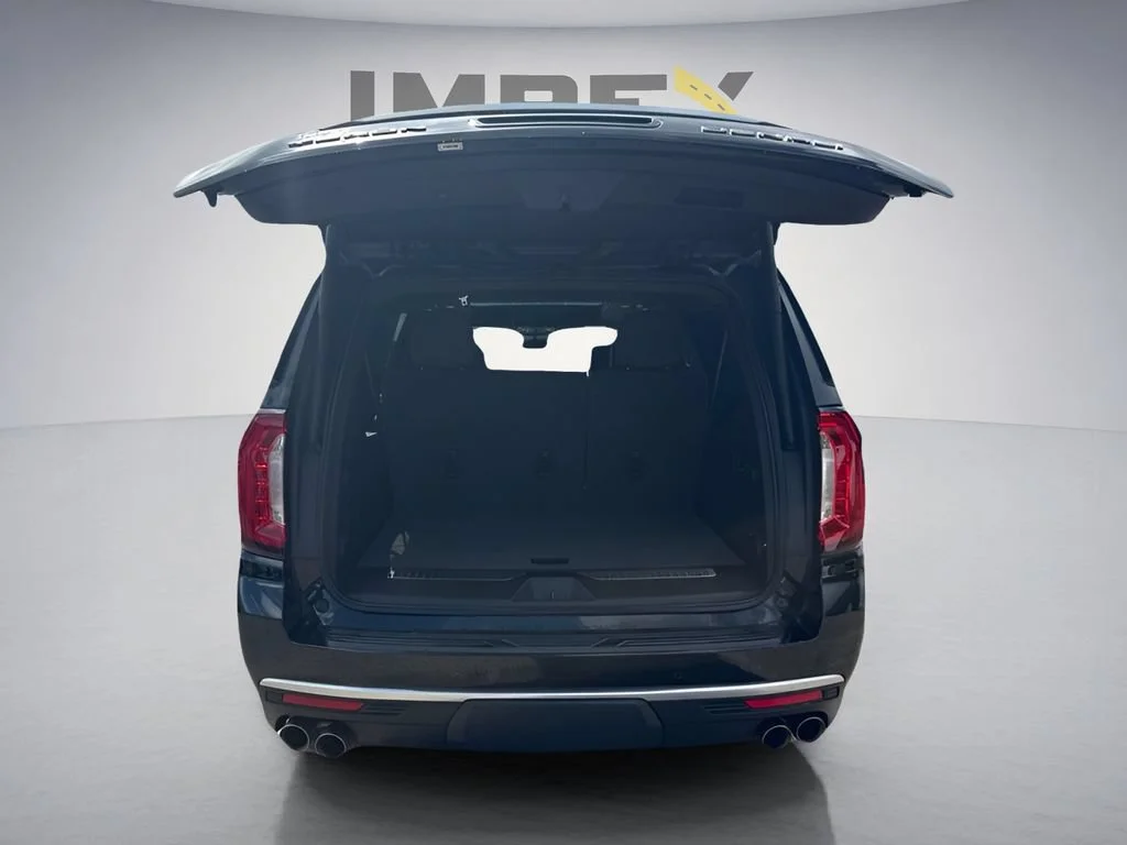 Used 2023 Onyx Black GMC Denali image 35