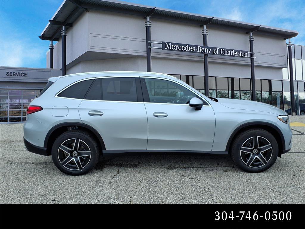 New 2026 Cirrus Silver Metallic Mercedes-Benz GLC 300 image 2