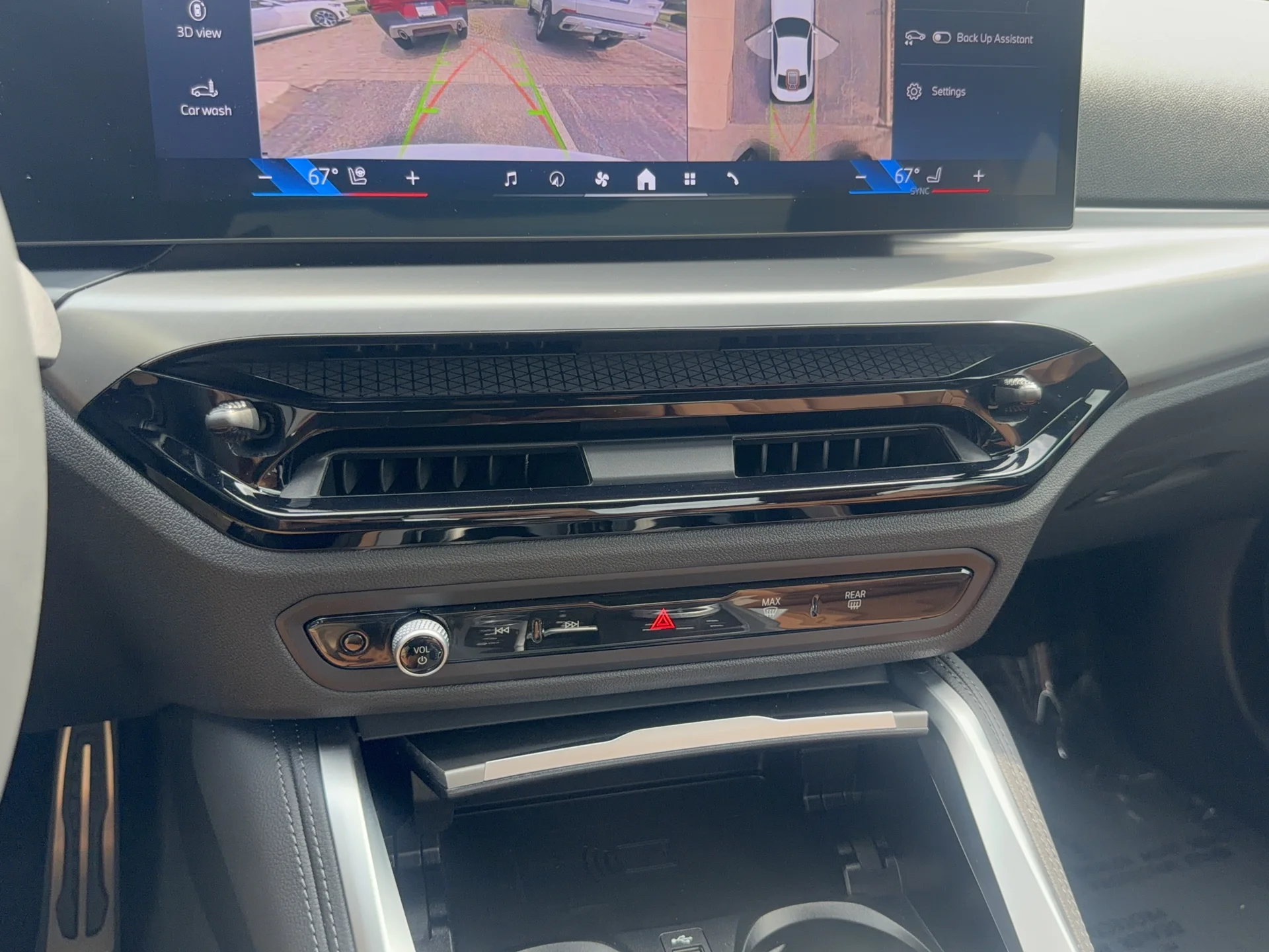 Used 2025 Alpine White BMW 230i xDrive image 16