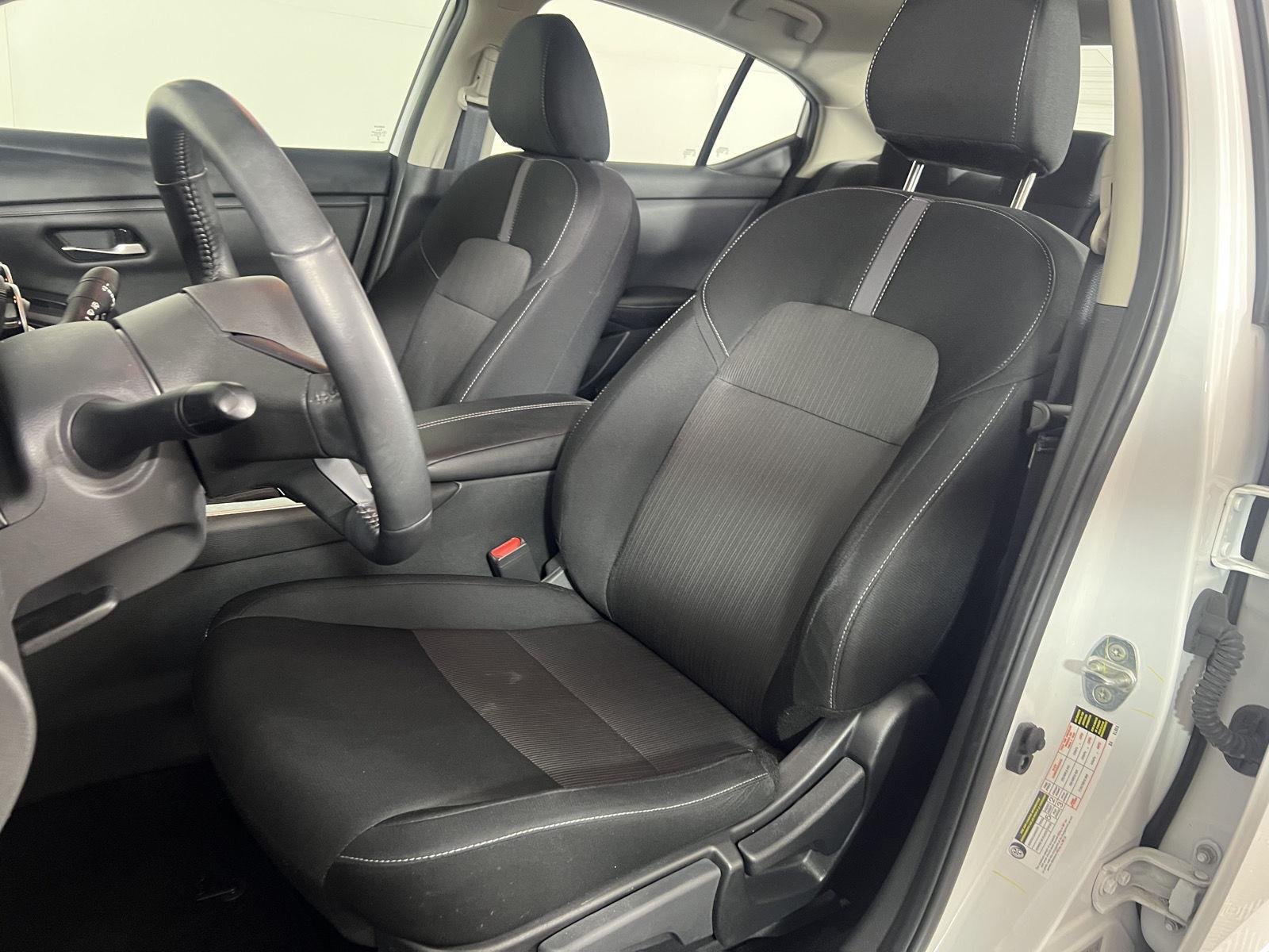Used 2023 Aspen White Tricoat Nissan SV image 18