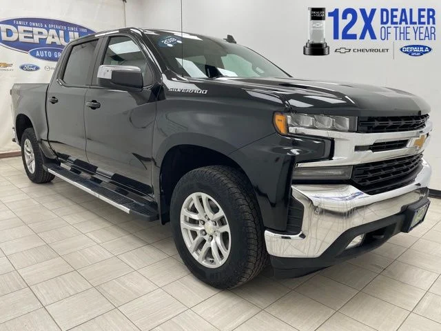 2019 Chevrolet Silverado 1500 LT 4X4 Crew Cab Short Box's photo