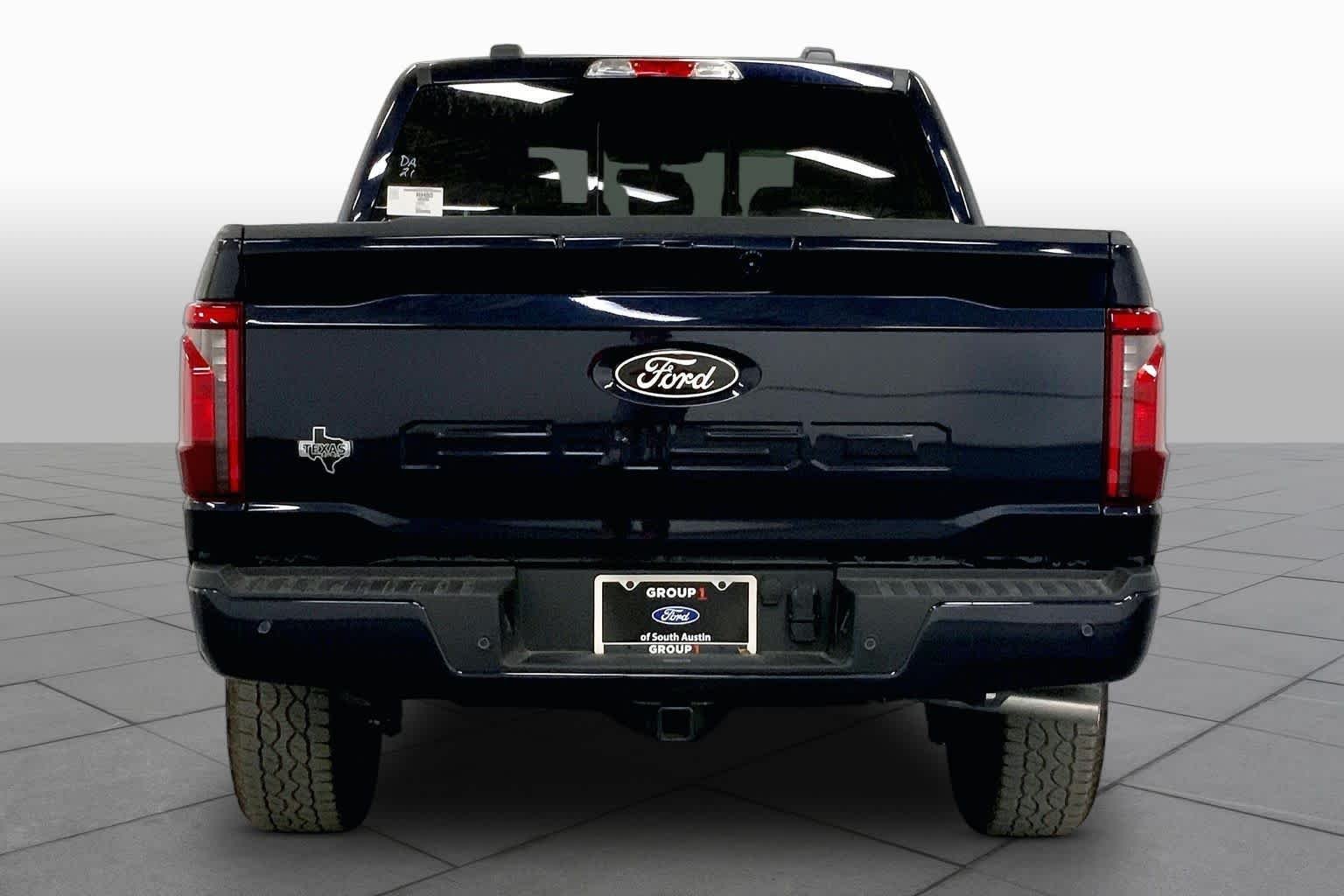 New 2026 Antimatter Blue Metallic Ford XLT image 4