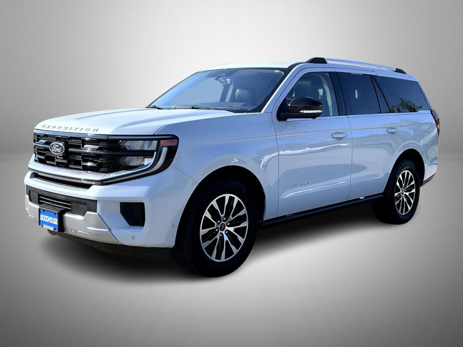 Used 2025 Silver Ford Platinum image 1