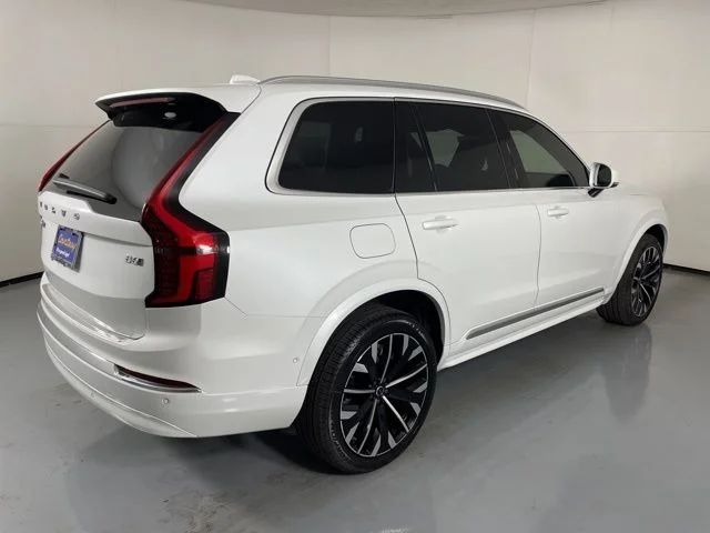 2026 Volvo XC90 Plus - Photo 8
