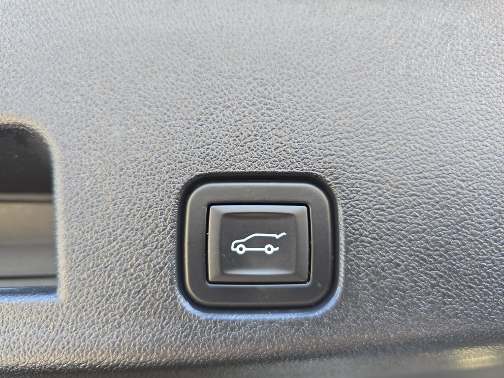 Used 2024 White Chevrolet LT image 14