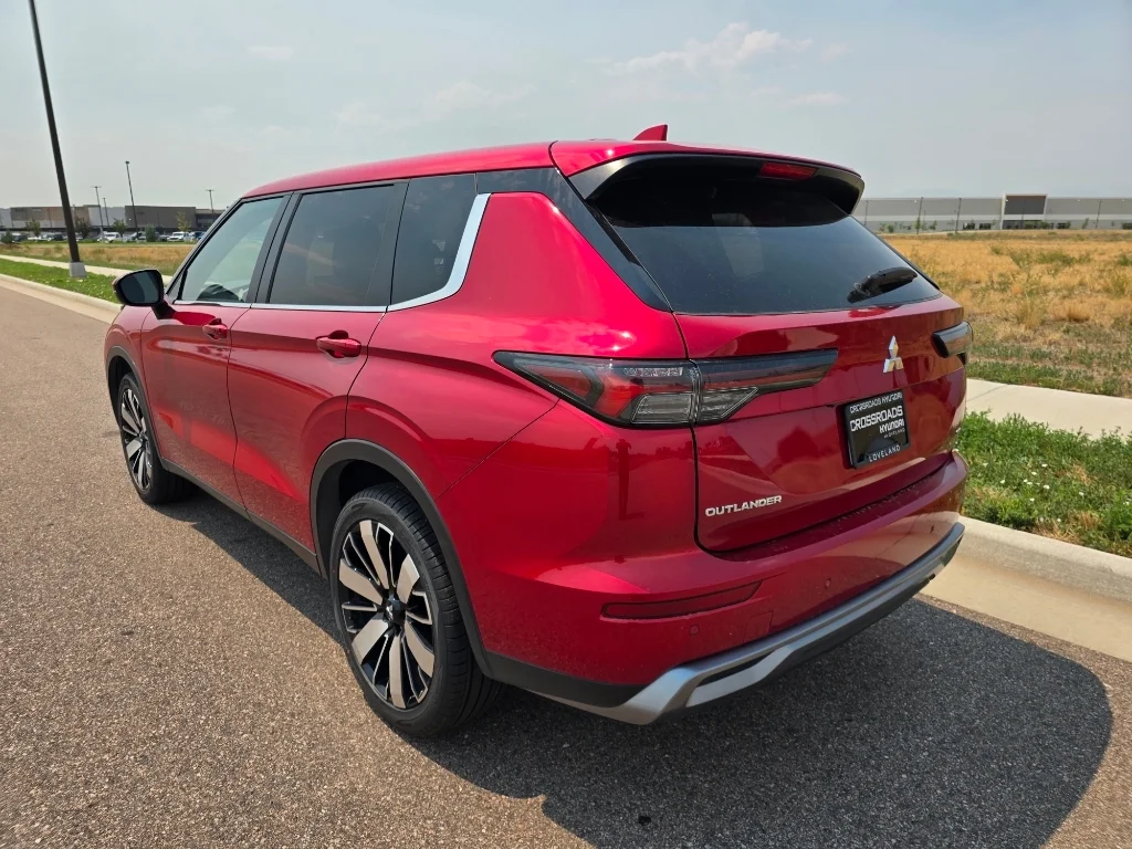 Used 2025 Red Mitsubishi Trail Edition image 3