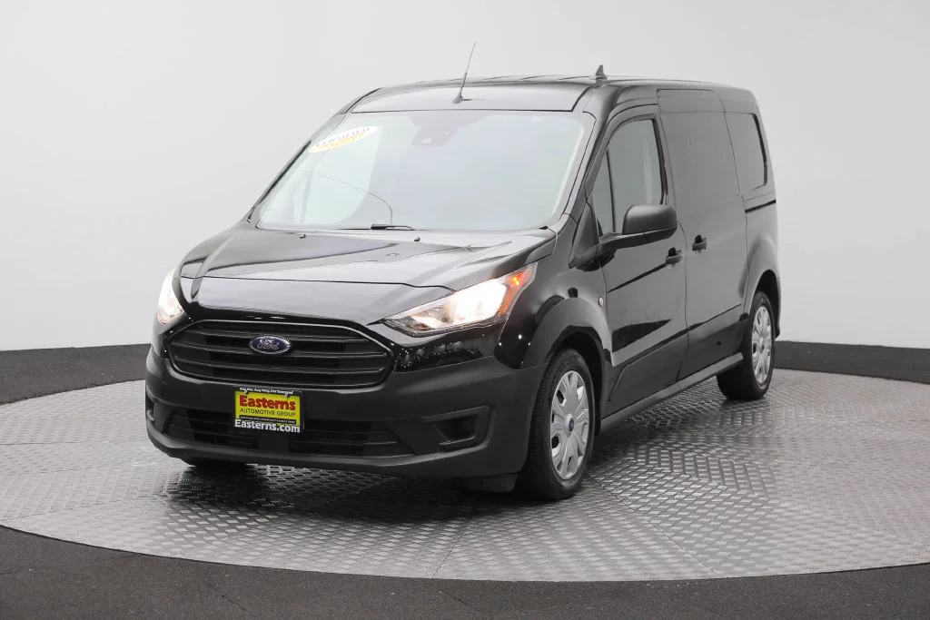 Used 2022 Black Ford XL image 1