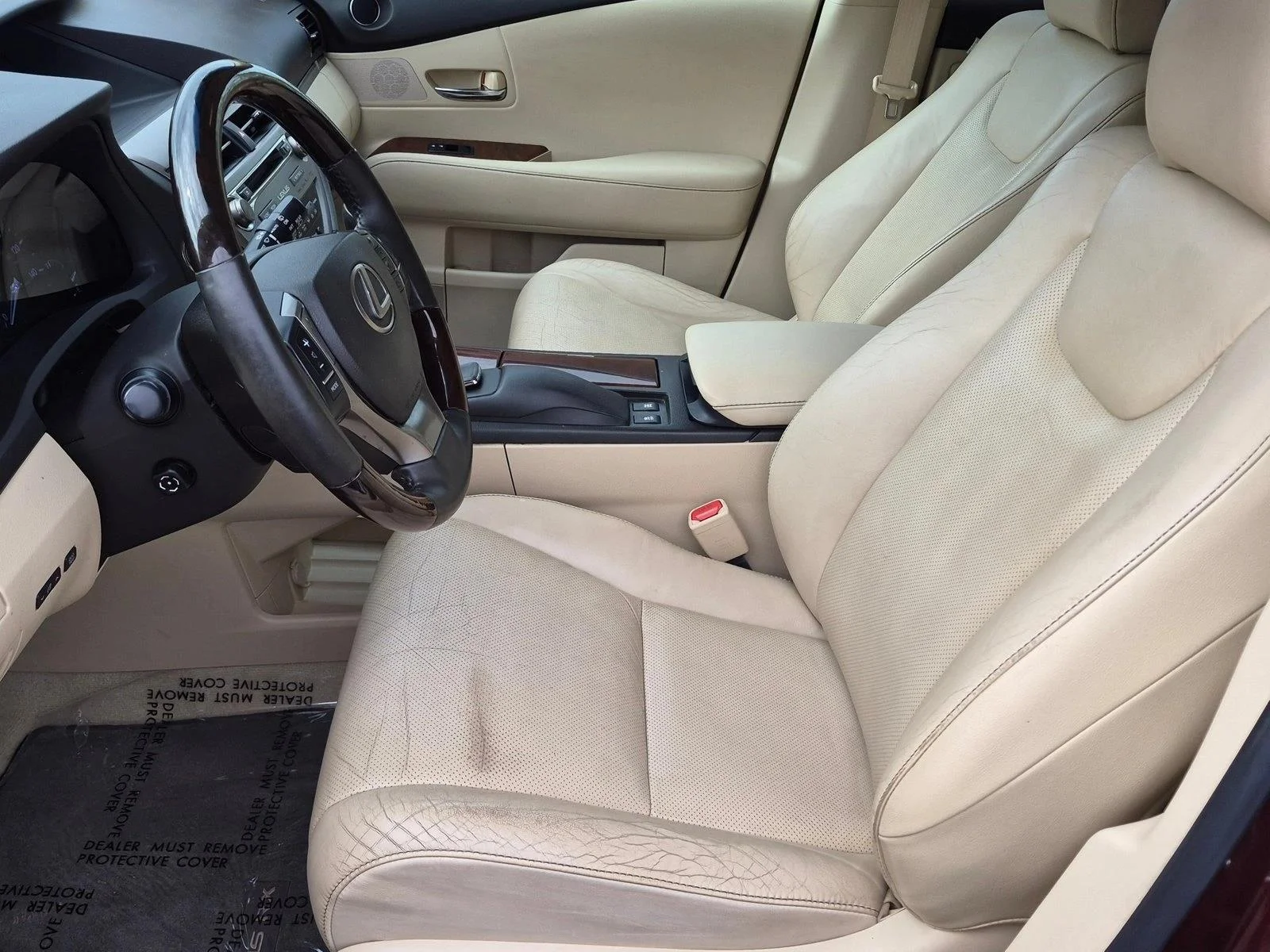 Used 2015 Claret Mica Lexus  image 16