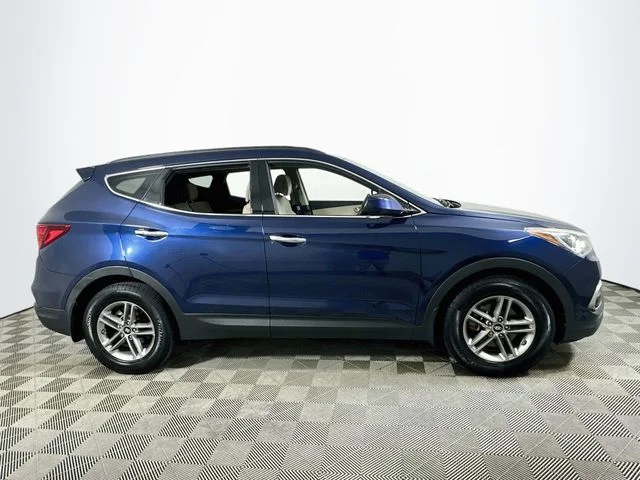 Pre-Owned 2017 Hyundai Santa Fe Sport 2.4 Base