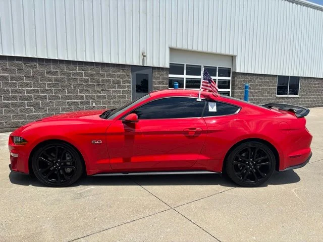 Used 2019 Race Red Ford GT Premium image 9