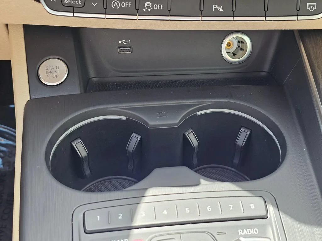 Used 2018  Audi Premium Plus image 33