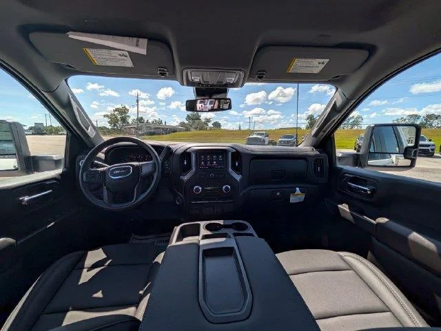 New 2026 Summit White GMC Pro image 12