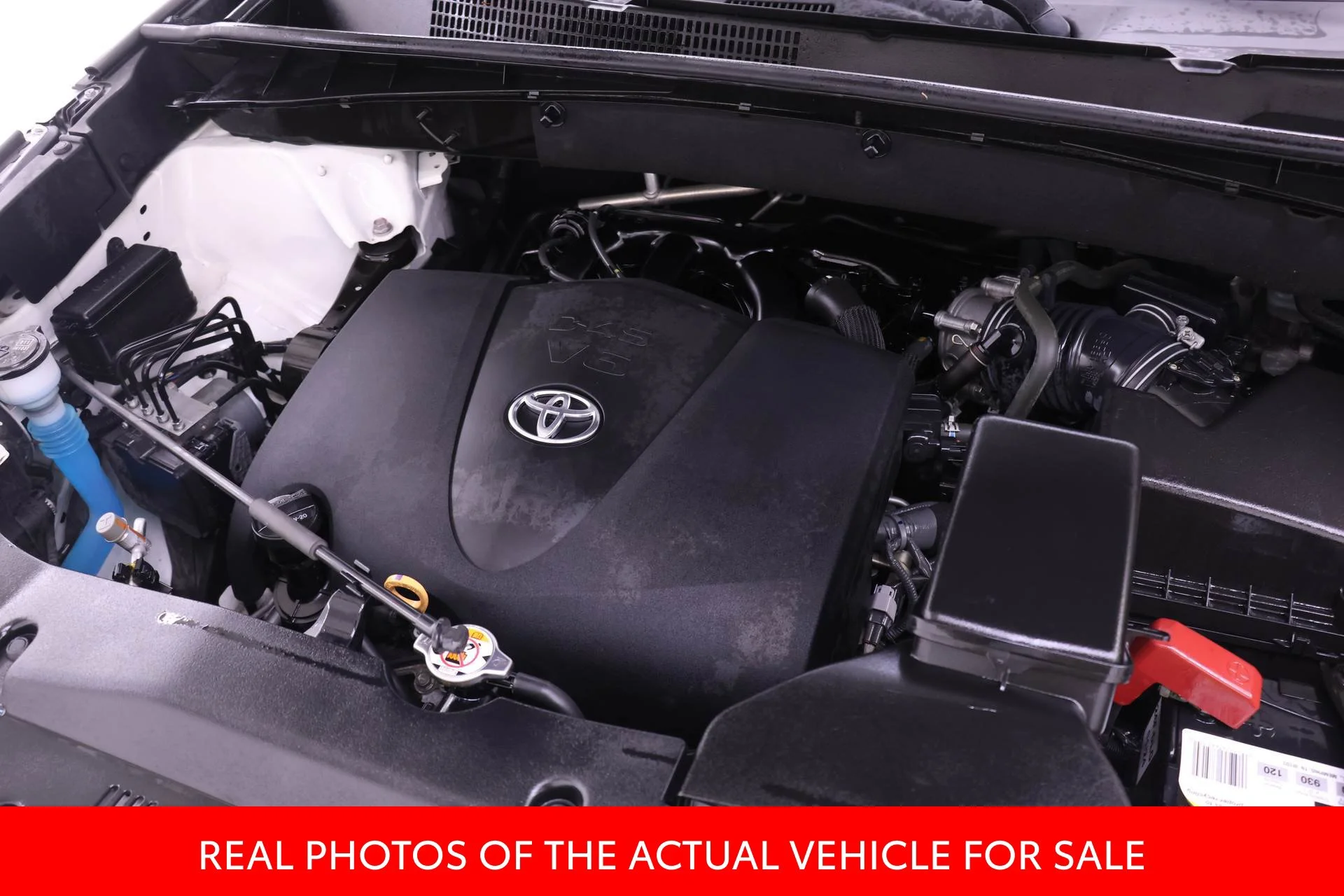 Certified Used 2019 White Toyota LE Plus image 17