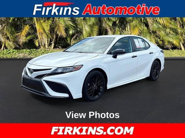 2022 Toyota Camry SE Nightshade