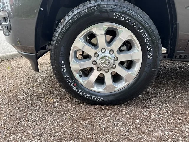 New 2026 Granite Crystal Metallic Clear-Coat Exterior Paint RAM Laramie image 27