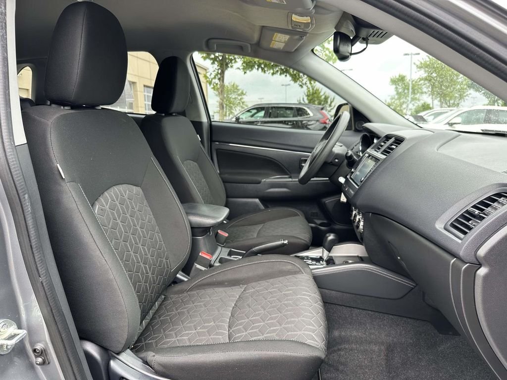 2024 Mitsubishi Outlander Sport ES - Photo 16