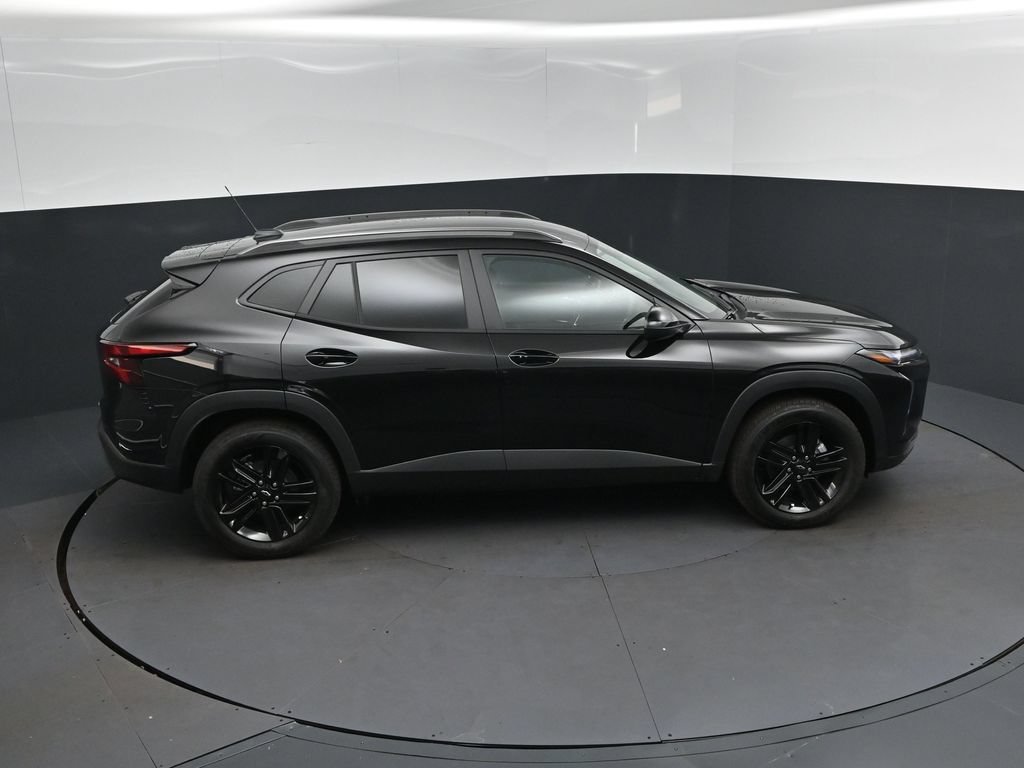 2026 Chevrolet Trax Activ - Photo 35