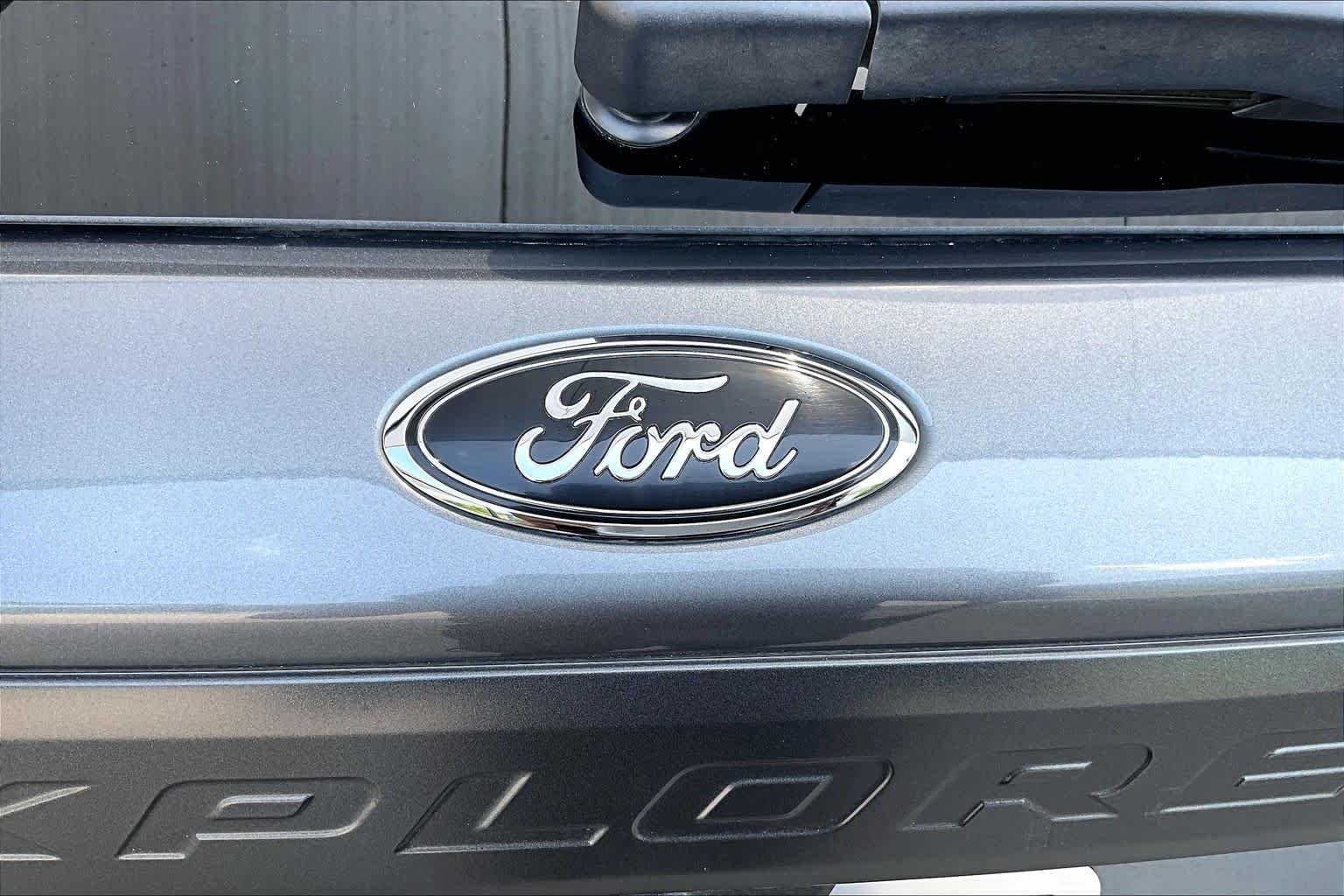 Used 2022 Carbonized Gray Metallic Ford Timberline image 31