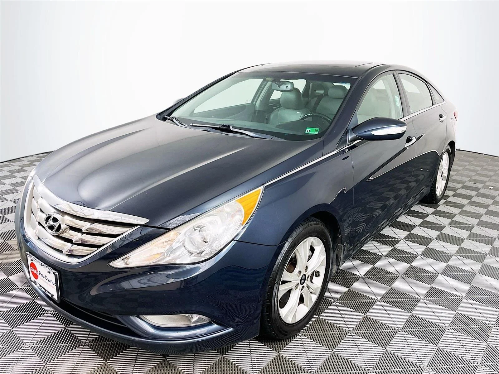 Used 2013 Pacific Blue Pearl Hyundai Limited PZEV image 3