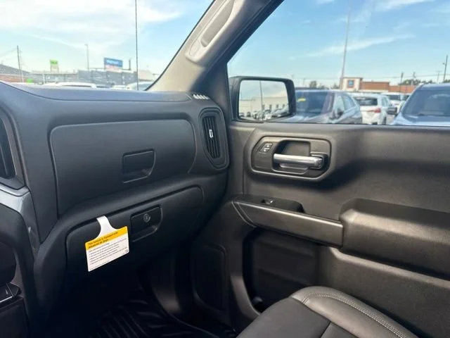 Used 2026 Summit White Chevrolet WT image 20