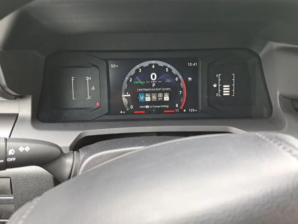 2026 Toyota Tacoma SR5 - Photo 12