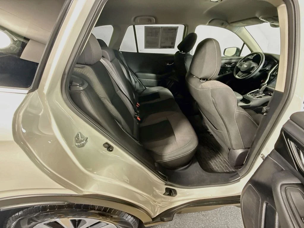 Used 2022 Crystal White Pearl Subaru Premium image 26