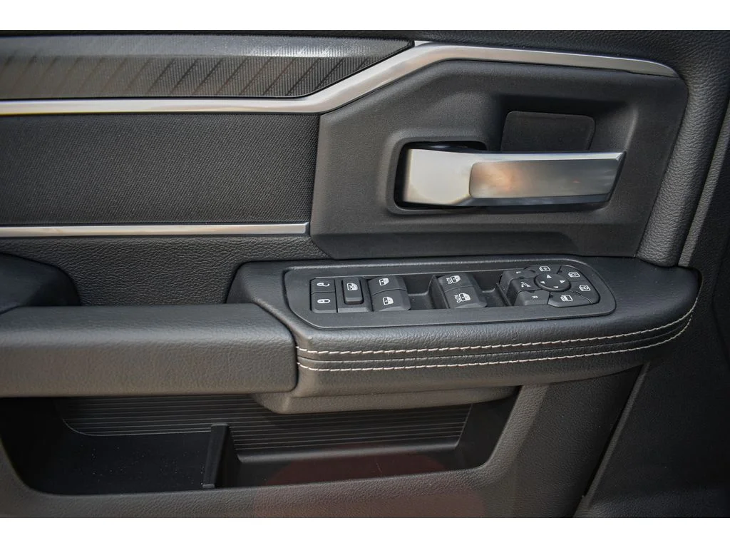 2025 RAM 2500 Big Horn - Photo 15