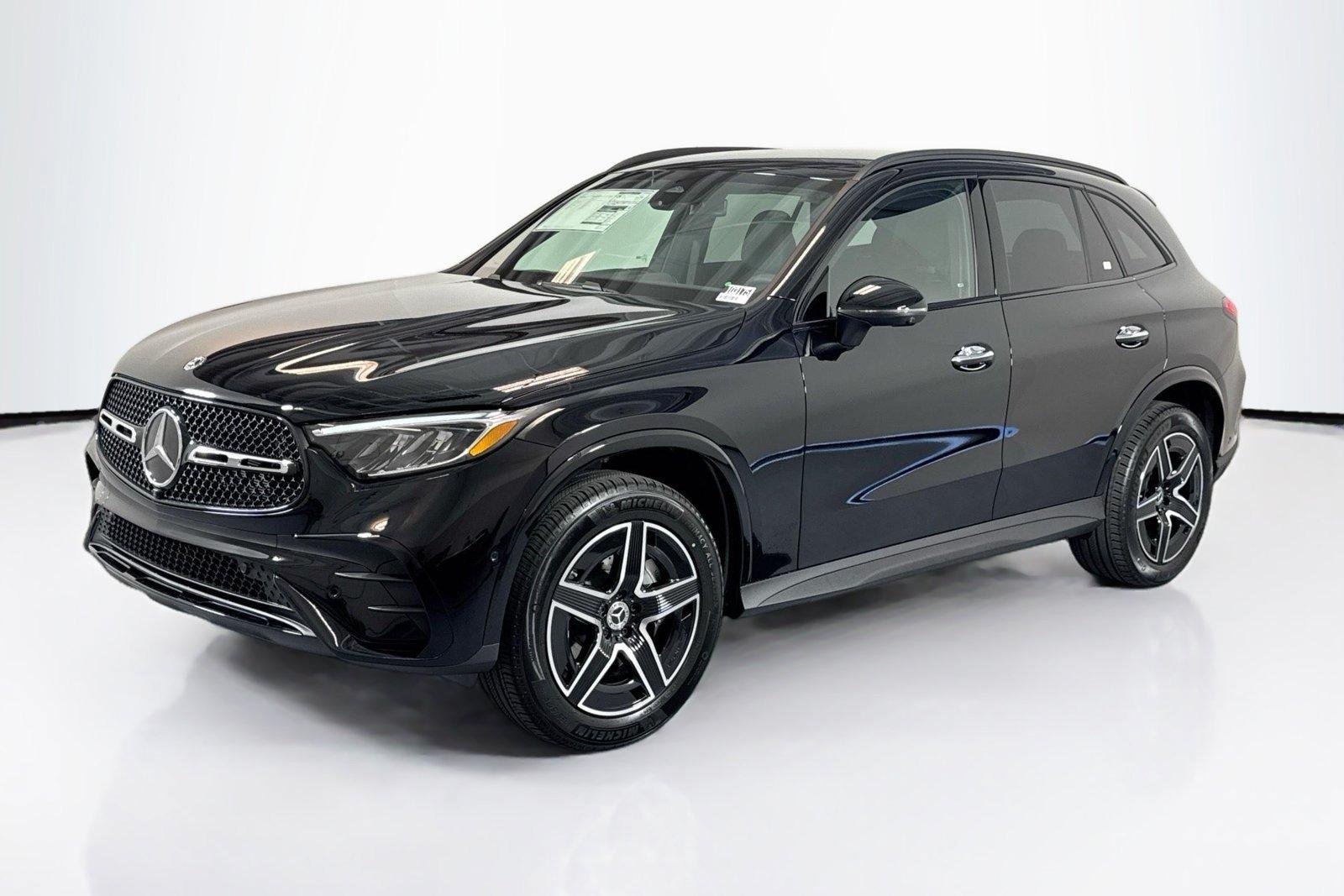 New 2026 Black Mercedes-Benz GLC 300 image 1