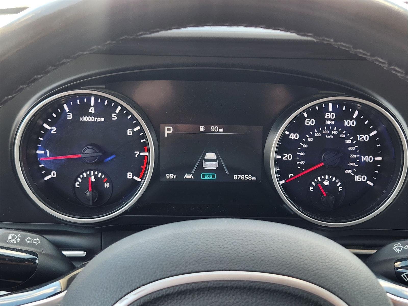 Used 2022 Aurora Black Pearl Kia LXS image 15
