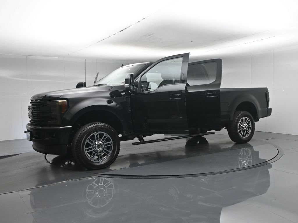 Used 2019 Black Ford Platinum image 5