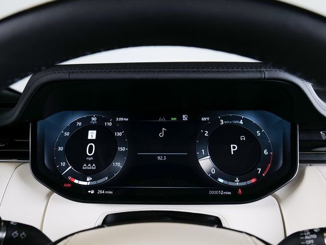 New 2026 Fuji White Land Rover SE image 19