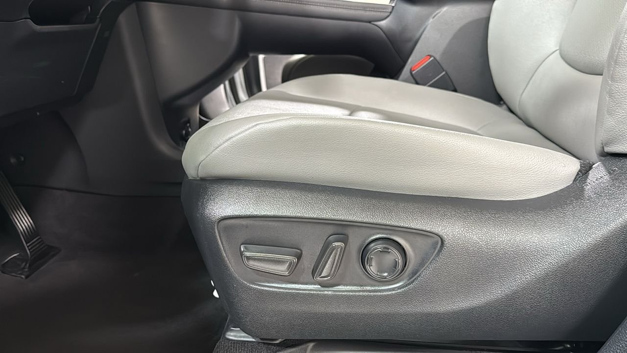 Certified Used 2025 Silver Toyota XLE image 14