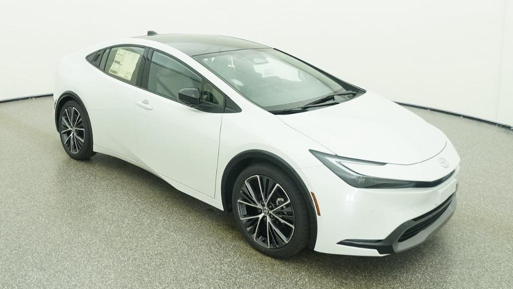 New 2026 Wind Chill Pearl Toyota Limited image 18