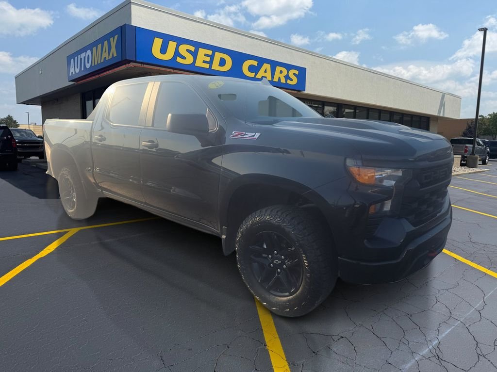 Used 2022 Black Chevrolet Custom Trail Boss image 4